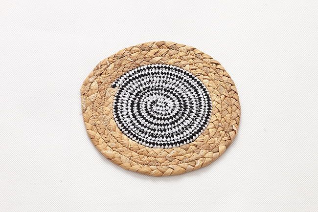 Cotton yarn & polyester cotton placemat